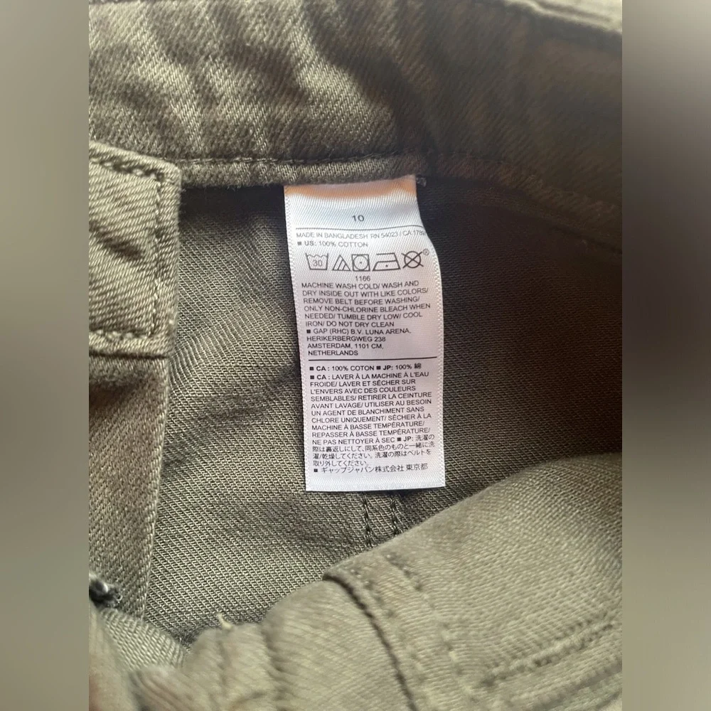 Banana Republic Dark Olive Green Ankle Pants with Cargo style, Size 10 - Picture 3 of 11